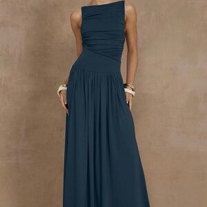 RUNAWAY THE LABEL
NALLA MAXI DRESS